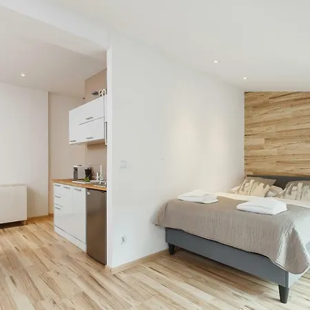 Apartment Starowislna 36 By Renters Krakow